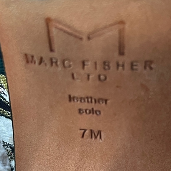 Marc Fisher Women's Tropical Brocade Floral Heeled Sandals - Picture 13 of 13